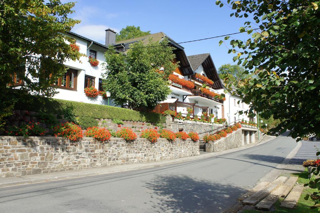 Hotel Rittersprung Ouren Exterior foto
